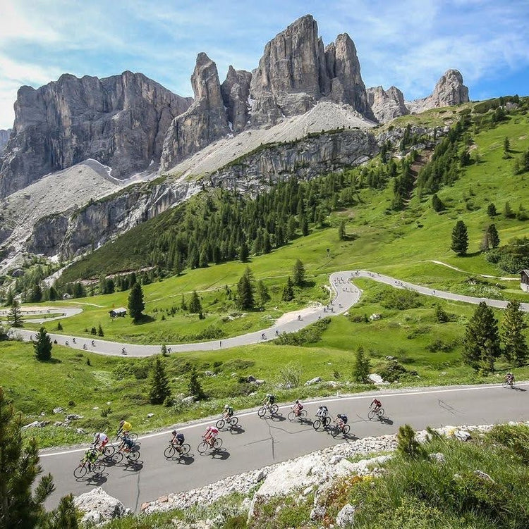 ITALY: DOLOMITES DELIGHT - ALTA BADIA TO BOBBIACE | 8 DAYS