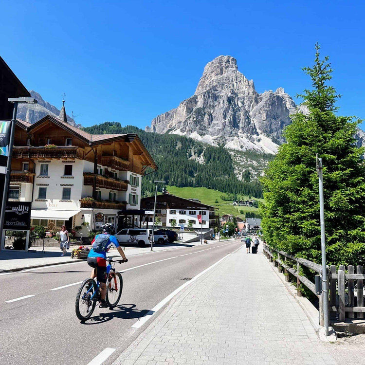 ITALY: DOLOMITES DELIGHT - ALTA BADIA TO BOBBIACE | 8 DAYS