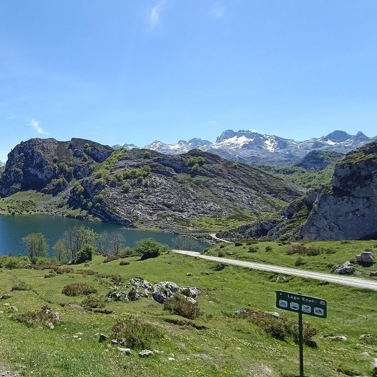 Spain's Sea to Sky Tour, From Girona to the Green Mountains - 8 days